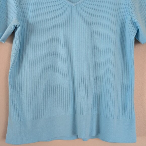 Talbots Blue Ribbed V-Neck Sweater Short Sleeve Layer‎ Classic Transitional MP - Picture 6 of 8